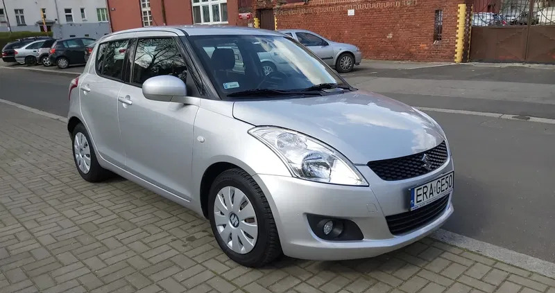 opolskie Suzuki Swift cena 19900 przebieg: 205000, rok produkcji 2012 z Wrocław